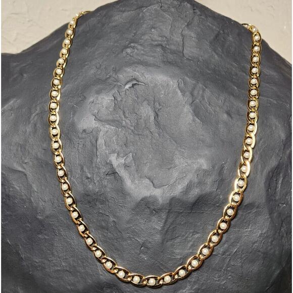 Vtg Signed Napier Caged Faux Pearl and Gold Tone Link Chain Classy Necklace - Picture 5 of 8